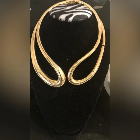 House of Harlow 1960 gold tone double bar curved hinged choker style necklace - Picture 10 of 14